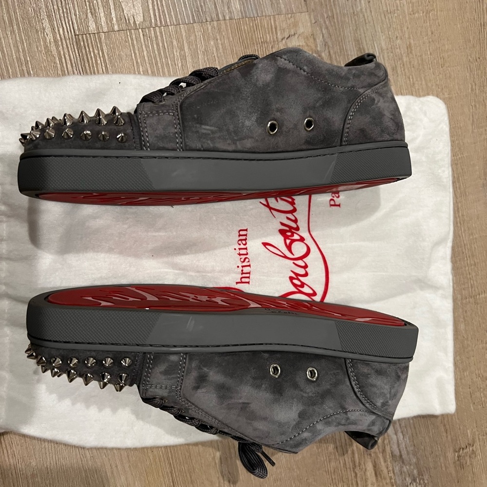 Brand new Christian Louboutin man shoes for sale, size 9, grey.
